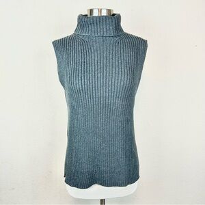 GAP Turtleneck Sleeveless Grey Knit Sweater